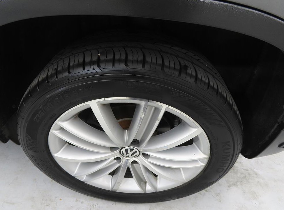 폭스바겐 티구안 2.0 TDI 프리미엄 사진 20