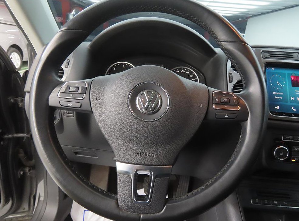 폭스바겐 티구안 2.0 TDI 프리미엄 사진 8