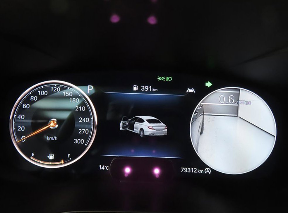 제네시스 G70 가솔린 3.3T 2WD 사진 14