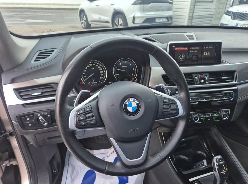 BMW X1 xDrive 18d xLine 사진 9