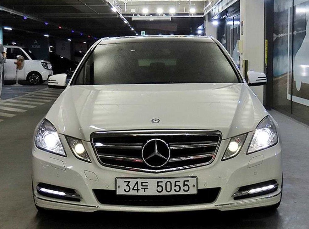 벤츠 E 클래스 E300 엘레강스 사진 2