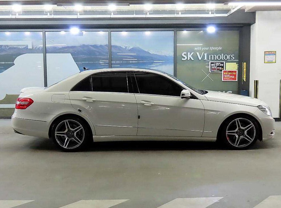 벤츠 E 클래스 E300 엘레강스 사진 3