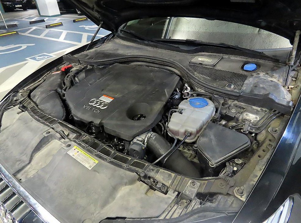 아우디 A6 40 TDI 콰트로 사진 19