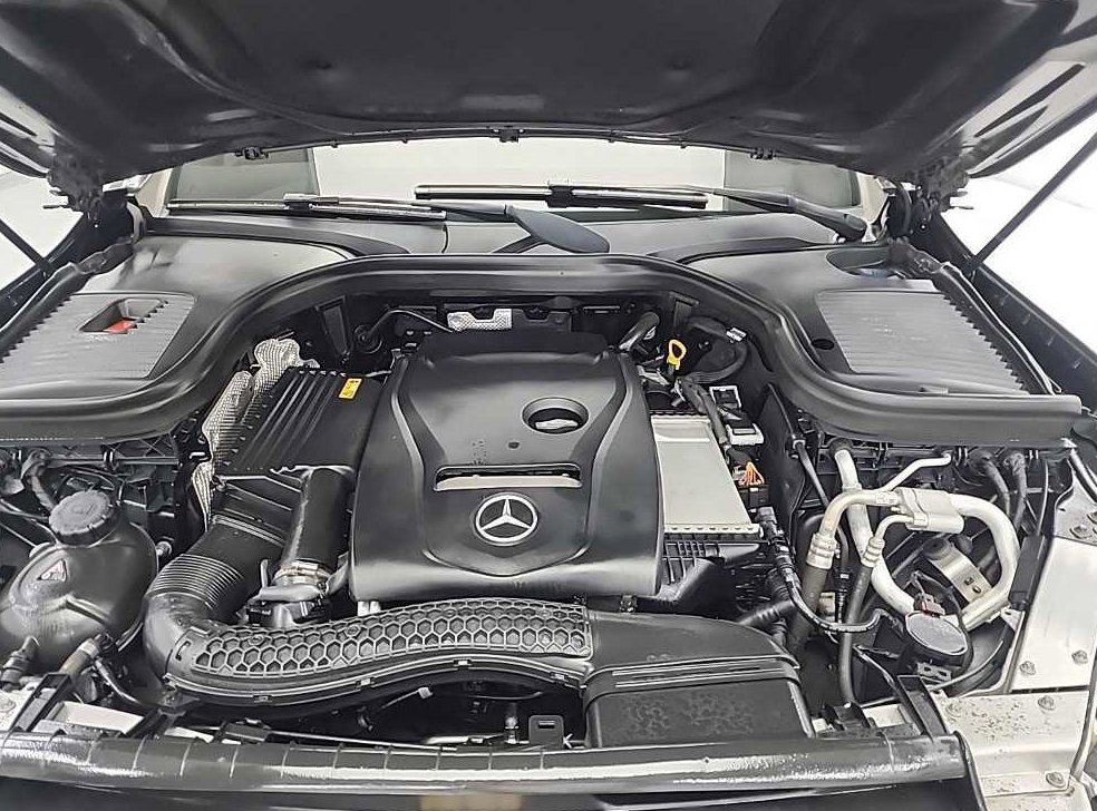 벤츠 GLC 클래스 GLC 300 4MATIC 쿠페 사진 5