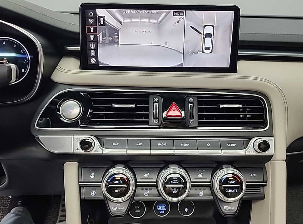 제네시스 G70 가솔린 2.0T 2WD 사진 10