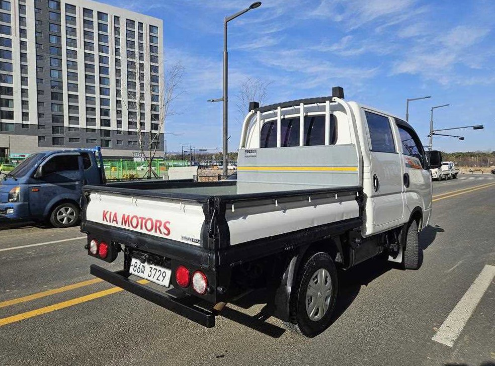 소형화물 카고(소형) 4WD/더블캡/장축/1.0톤/CRDi 사진 5