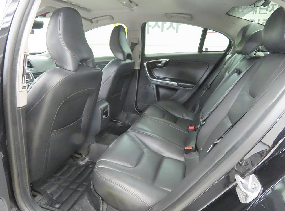 볼보 S60 D2 사진 6