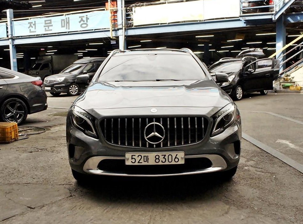 벤츠 GLA 클래스 GLA200 D 4MATIC 액티비티 에디션