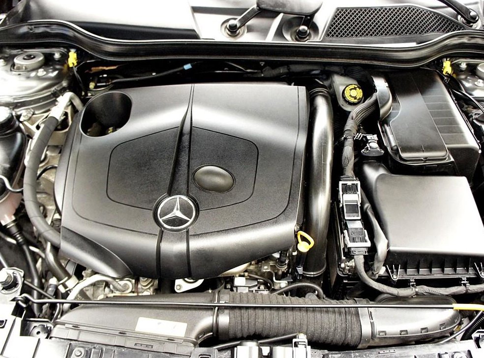 벤츠 GLA 클래스 GLA200 D 4MATIC 액티비티 에디션 사진 19