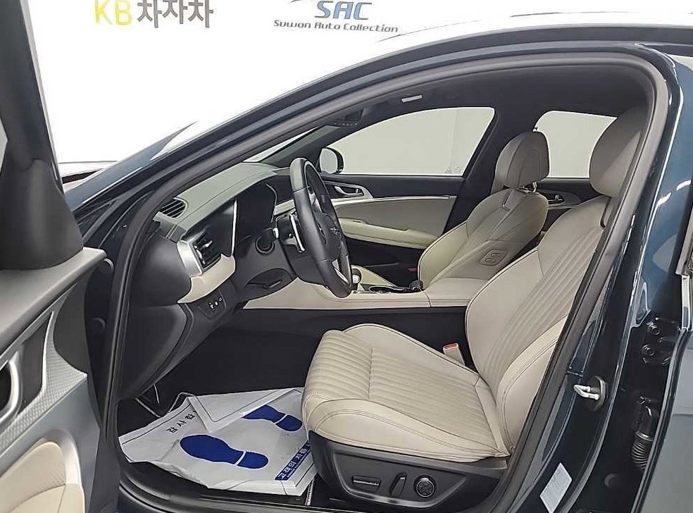 제네시스 G70 가솔린 2.0T 2WD 사진 11