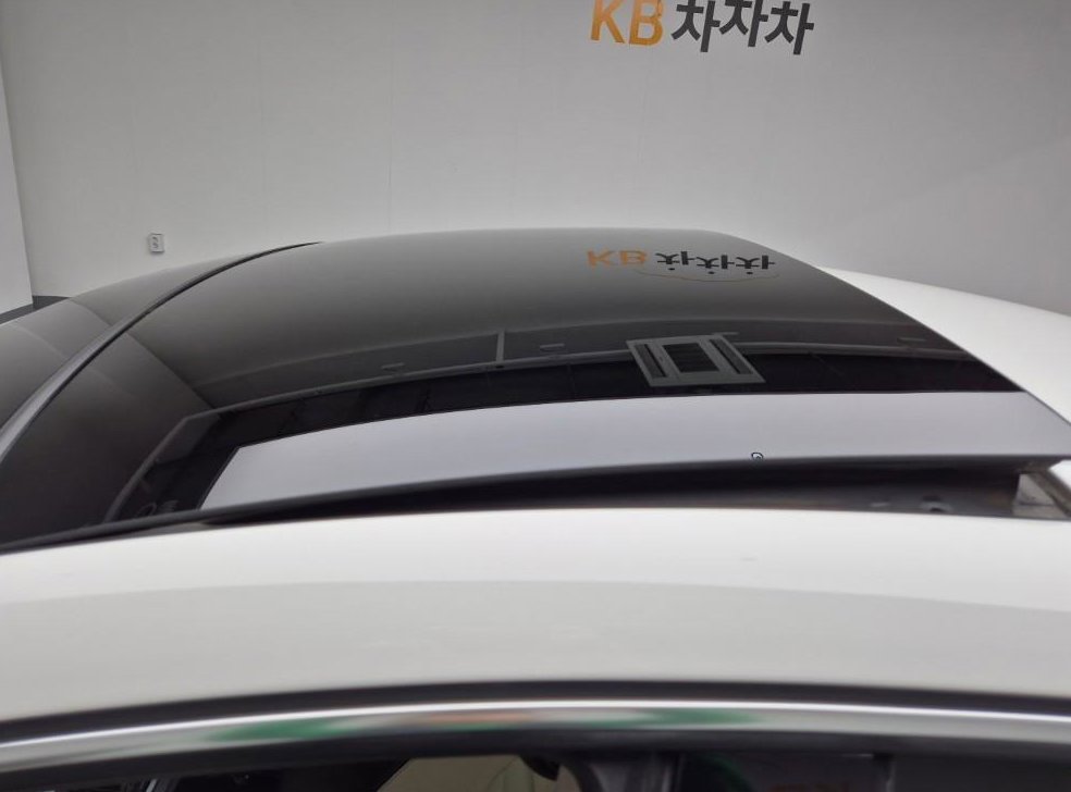 폭스바겐 CC 2.0 TDI 블루모션 사진 11