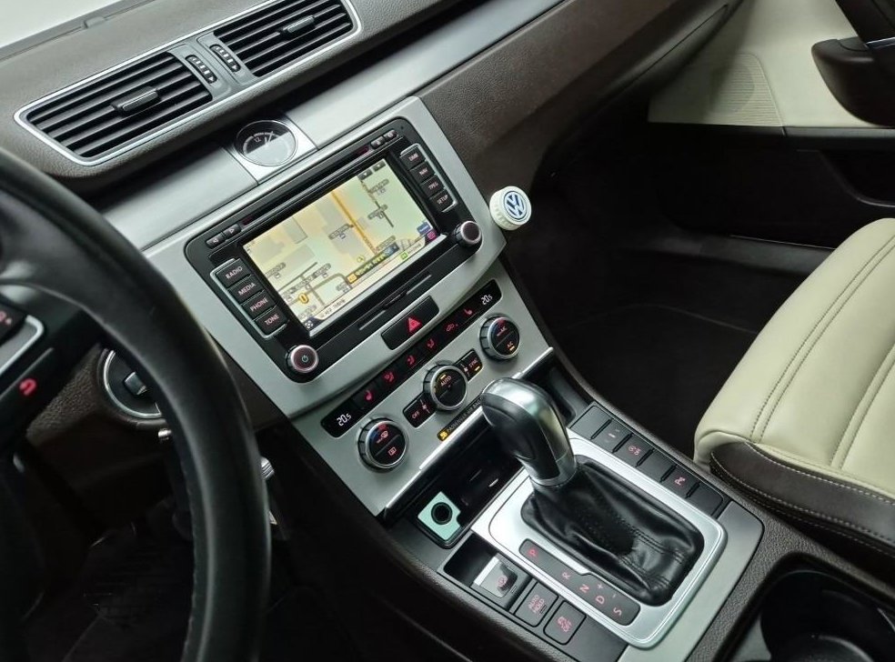 폭스바겐 CC 2.0 TDI 블루모션 사진 15
