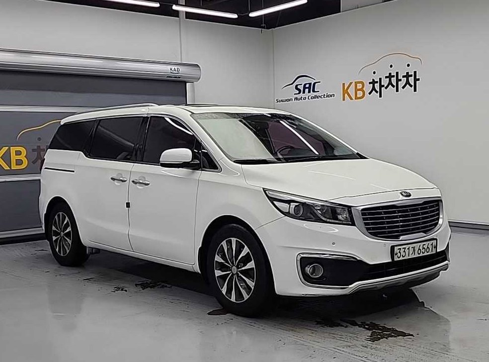 기아 카니발 디젤 9인승 럭셔리 사진 3