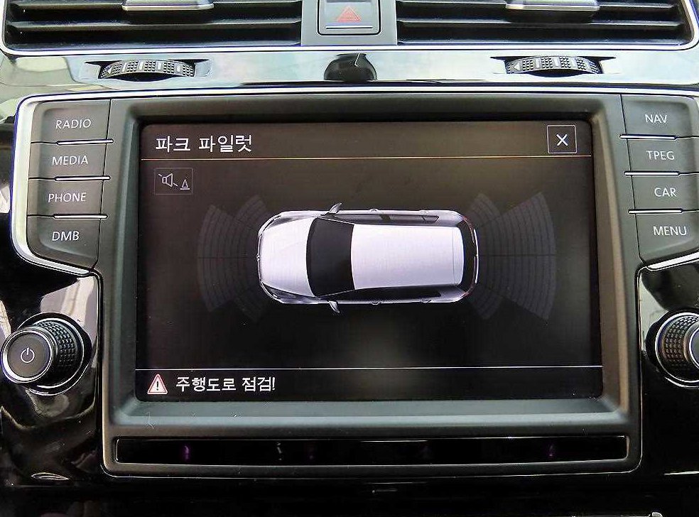 폭스바겐 골프 2.0 TDI 프리미엄 사진 14