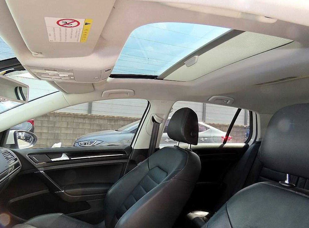 폭스바겐 골프 2.0 TDI 프리미엄 사진 17