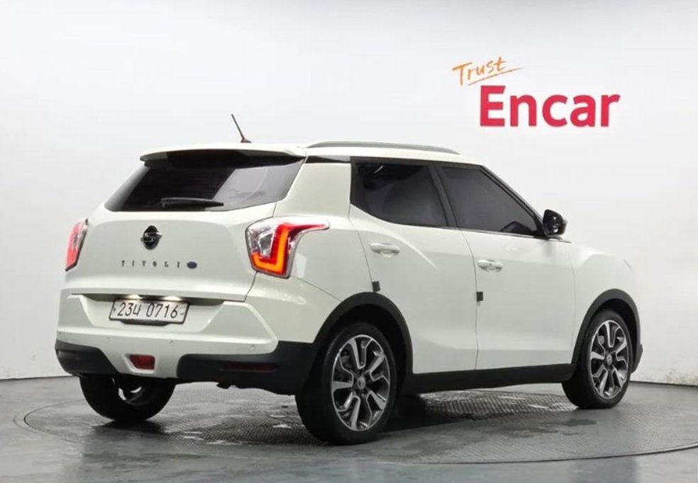 KG모빌리티(쌍용)  티볼리 디젤 2WD 1.6 VX 사진 2