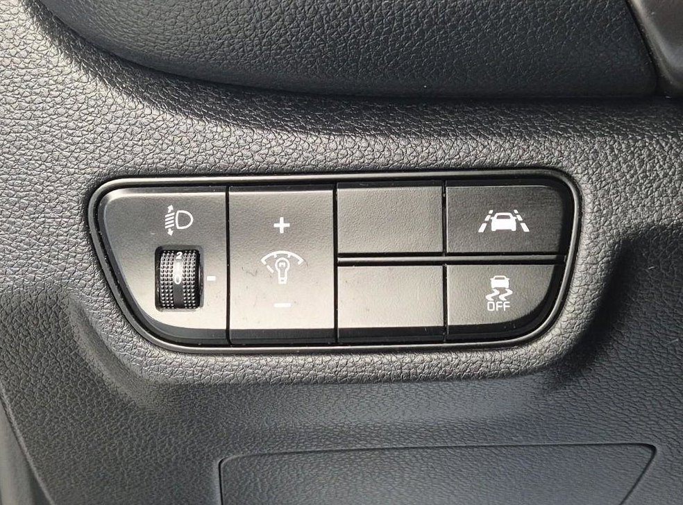 기아 셀토스 가솔린 1.6 터보 2WD 사진 18
