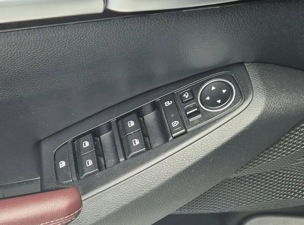 기아 셀토스 가솔린 1.6 터보 2WD 사진 19