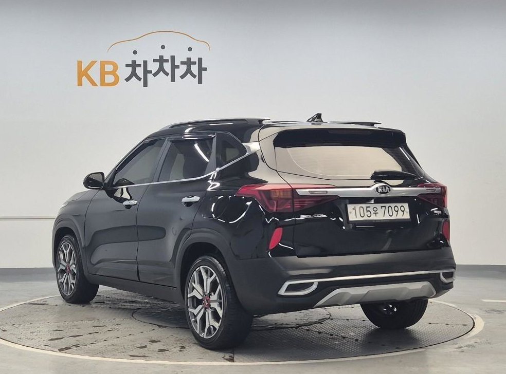 기아 셀토스 가솔린 1.6 터보 2WD 사진 2