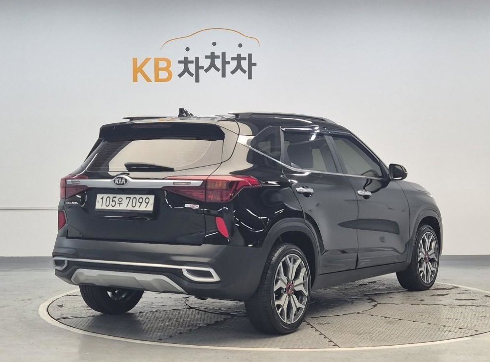 기아 셀토스 가솔린 1.6 터보 2WD 사진 3