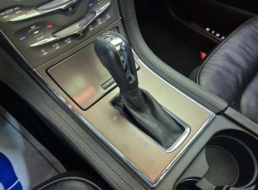 링컨 MKX 3.7 AWD 사진 8