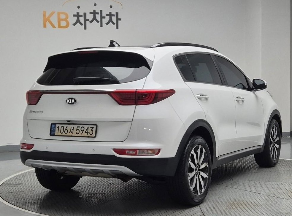 기아 스포티지 가솔린 2.0 2WD 노블레스 사진 3