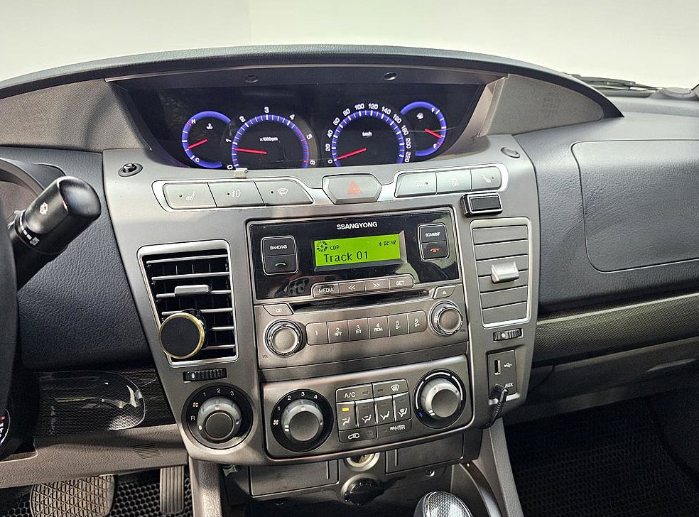 KG모빌리티(쌍용)  코란도 4WD LT 사진 13