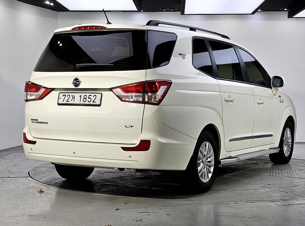 KG모빌리티(쌍용)  코란도 4WD LT 사진 4