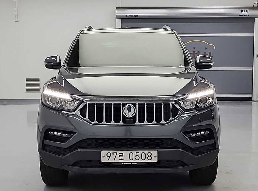 KG모빌리티(쌍용)  렉스턴 디젤 2.2 4WD 사진 2