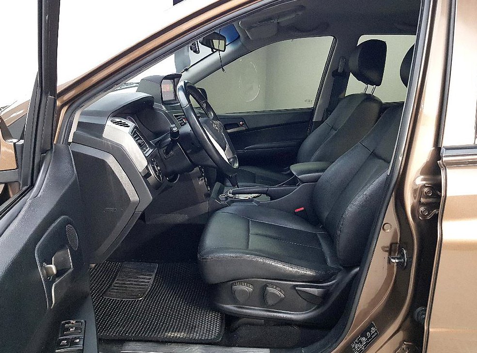 KG모빌리티(쌍용)  코란도 CX7(4WD) 사진 8