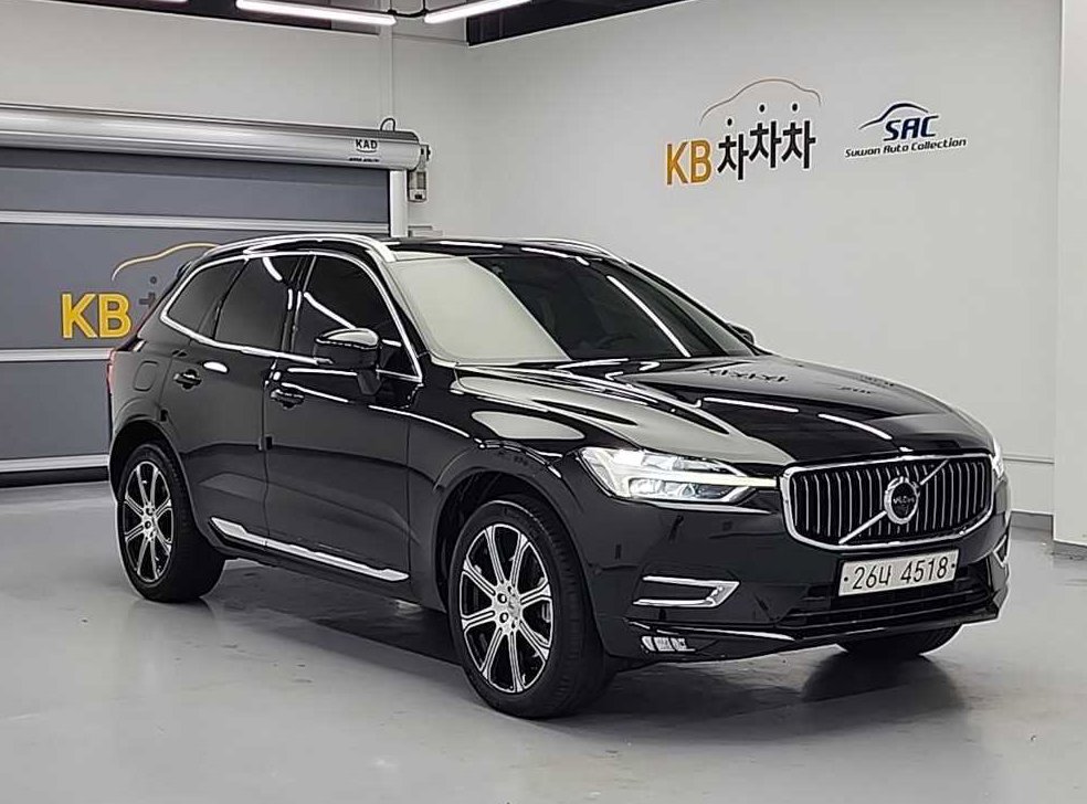 볼보 XC60 D5 AWD 인스크립션 사진 4