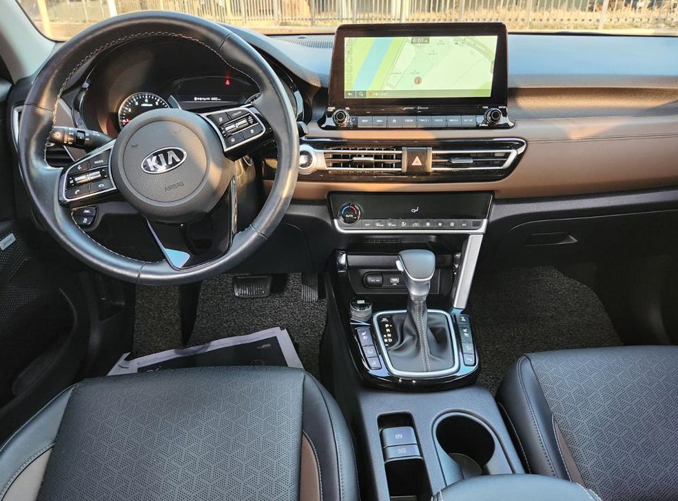 기아 셀토스 가솔린 1.6 터보 4WD 사진 9