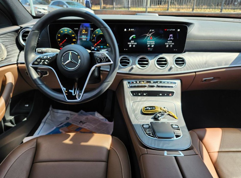 벤츠 E 클래스 E350 4MATIC 아방가르드 사진 10