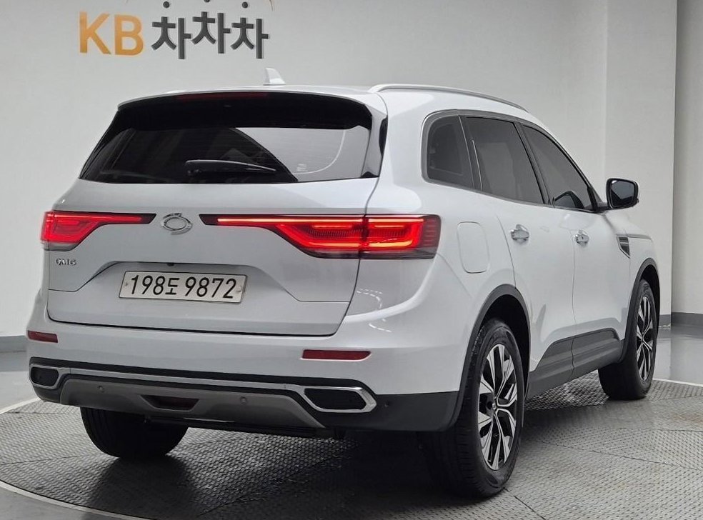 르노코리아(삼성) QM6 가솔린 2.0 GDe LE 시그니쳐 2WD 사진 3