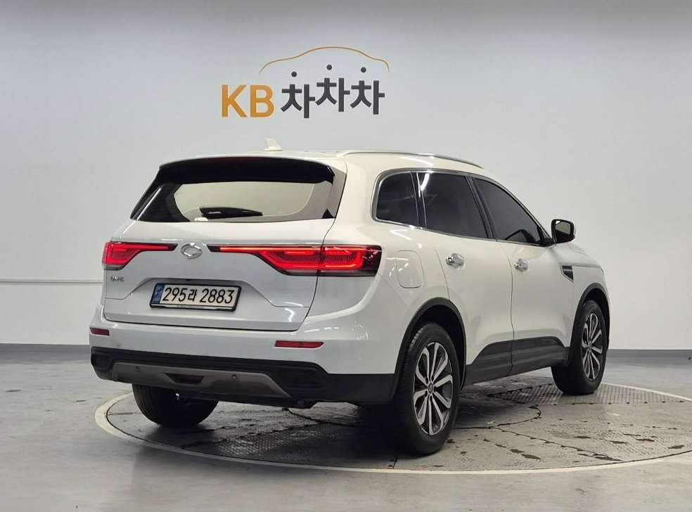 르노코리아(삼성) QM6 가솔린 2.0 GDe LE 시그니쳐 2WD 사진 3