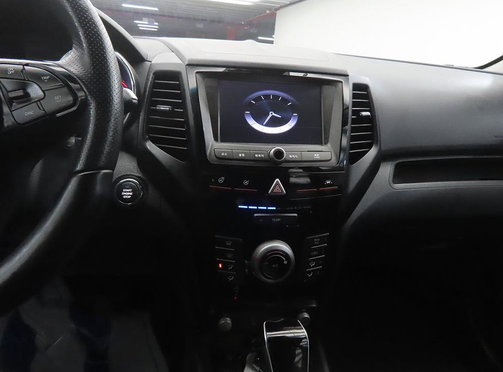 KG모빌리티(쌍용)  티볼리 2WD 가솔린 1.6 IX 사진 10