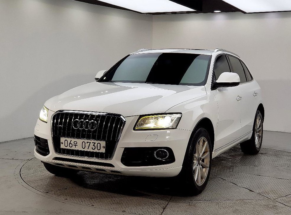 아우디 Q5 35 TDI 콰트로 다이나믹