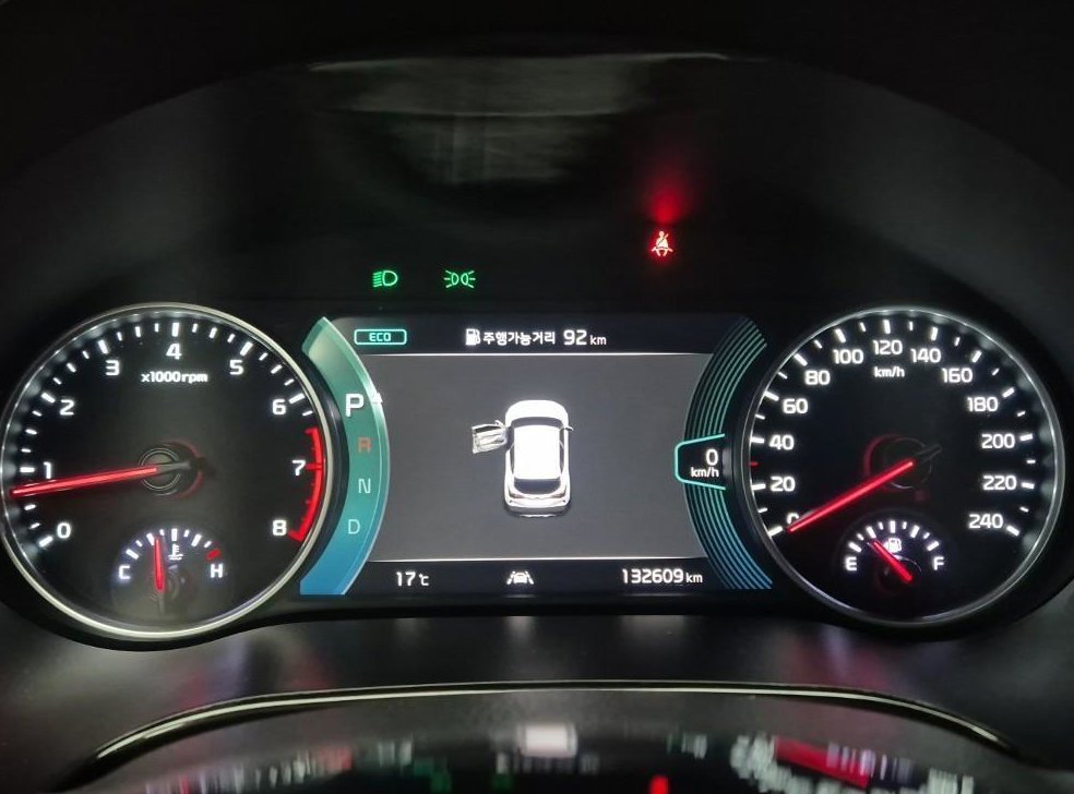 기아 셀토스 가솔린 1.6 터보 4WD 사진 6