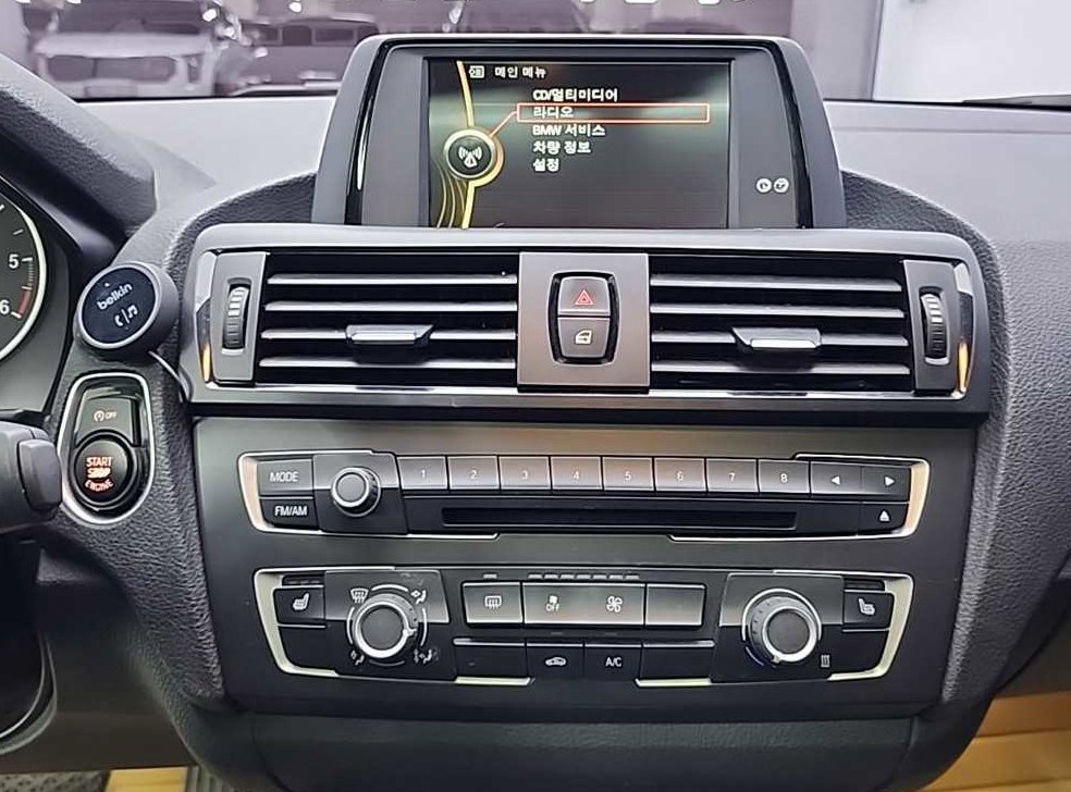 BMW 1시리즈 118d 어반 사진 10