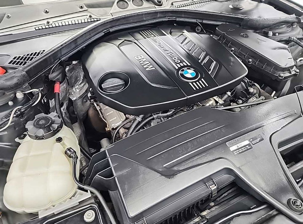 BMW 1시리즈 118d 어반 사진 5