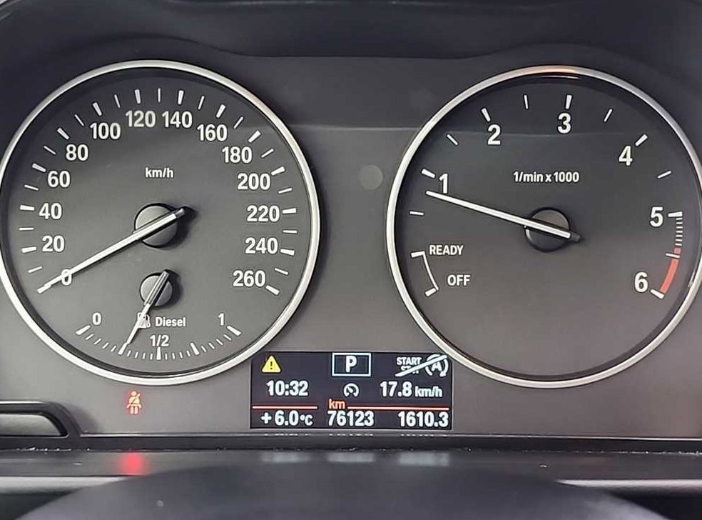 BMW 1시리즈 118d 어반 사진 6