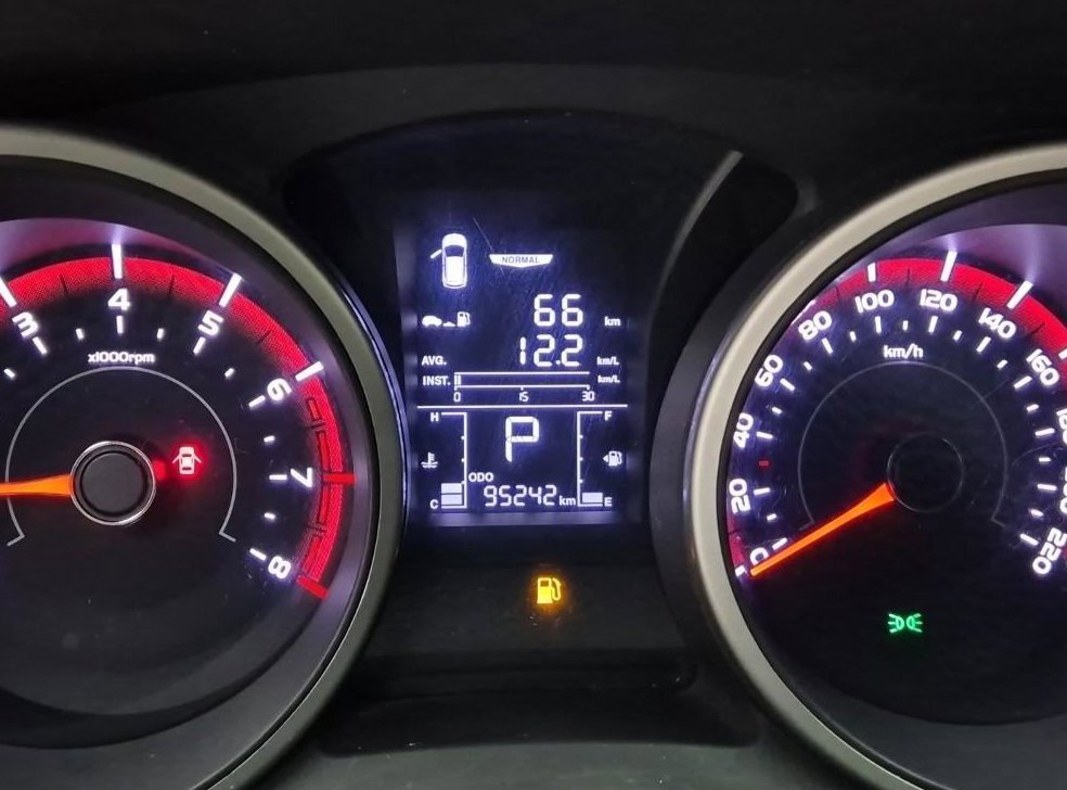 KG모빌리티(쌍용)  티볼리 2WD 가솔린 1.6 IX 사진 6