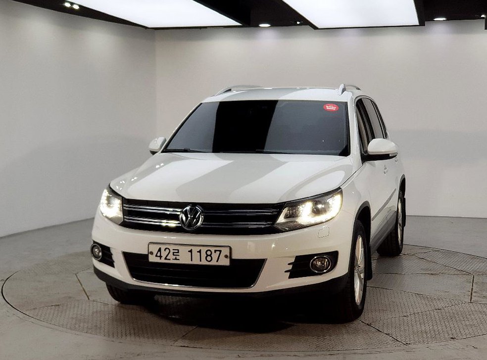 폭스바겐 티구안 2.0 TDI 컴포트 사진 2