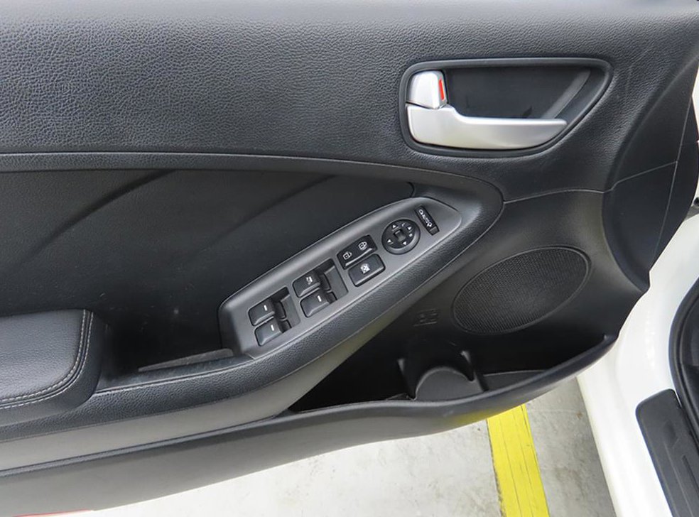 기아 K3 1.6 GDI 트렌디 사진 13
