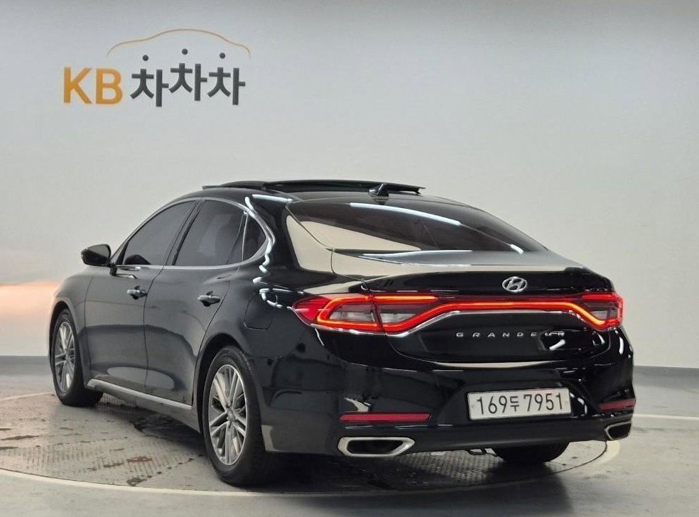현대 그랜저 2.4 GDI 모던 베이직(렌터카) 사진 2