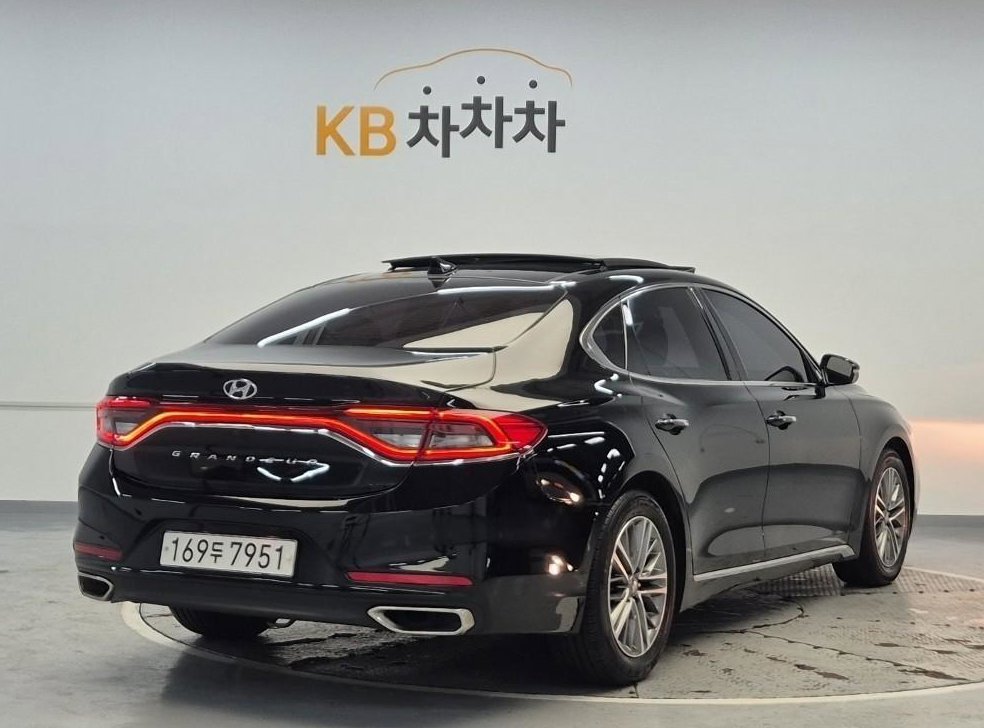 현대 그랜저 2.4 GDI 모던 베이직(렌터카) 사진 3