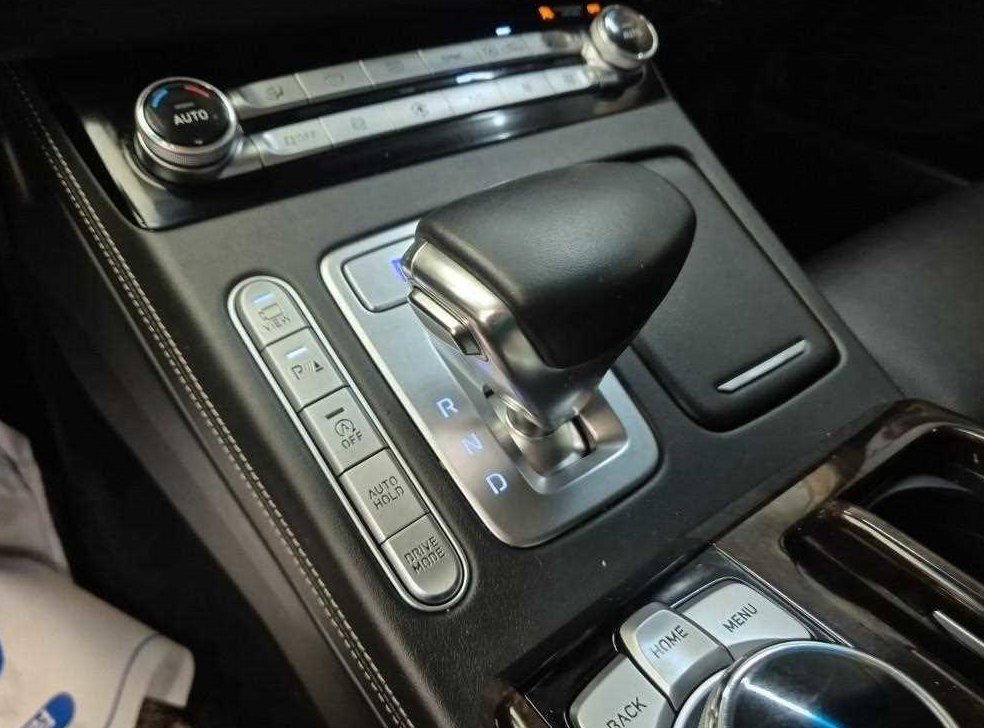 제네시스 G90 3.8 GDI AWD 사진 8
