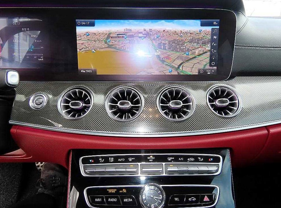 벤츠 CLS 클래스 CLS 400d 4MATIC AMG Line 사진 14