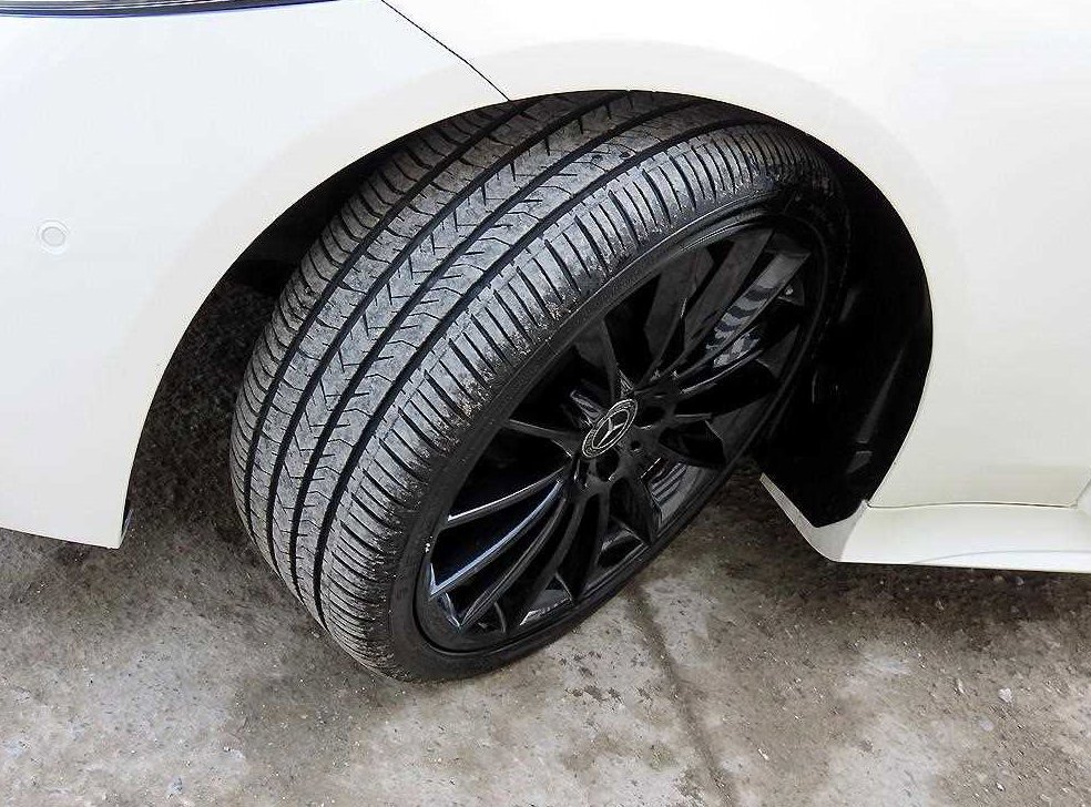 벤츠 CLS 클래스 CLS 400d 4MATIC AMG Line 사진 20