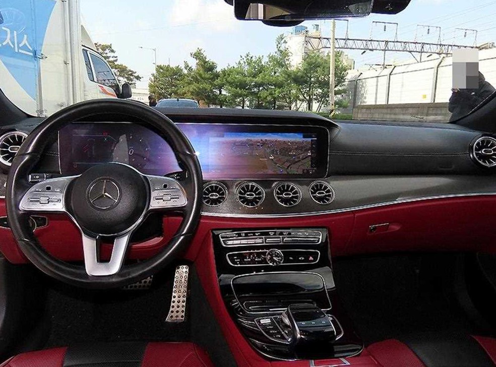 벤츠 CLS 클래스 CLS 400d 4MATIC AMG Line 사진 7